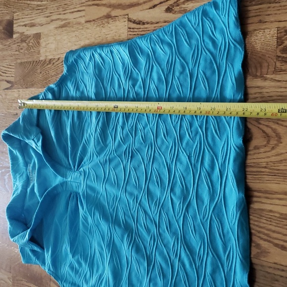 (M) Suzanne's Solid Color Collared Textured Athleisure Top Golf Sporty - Picture 5 of 7